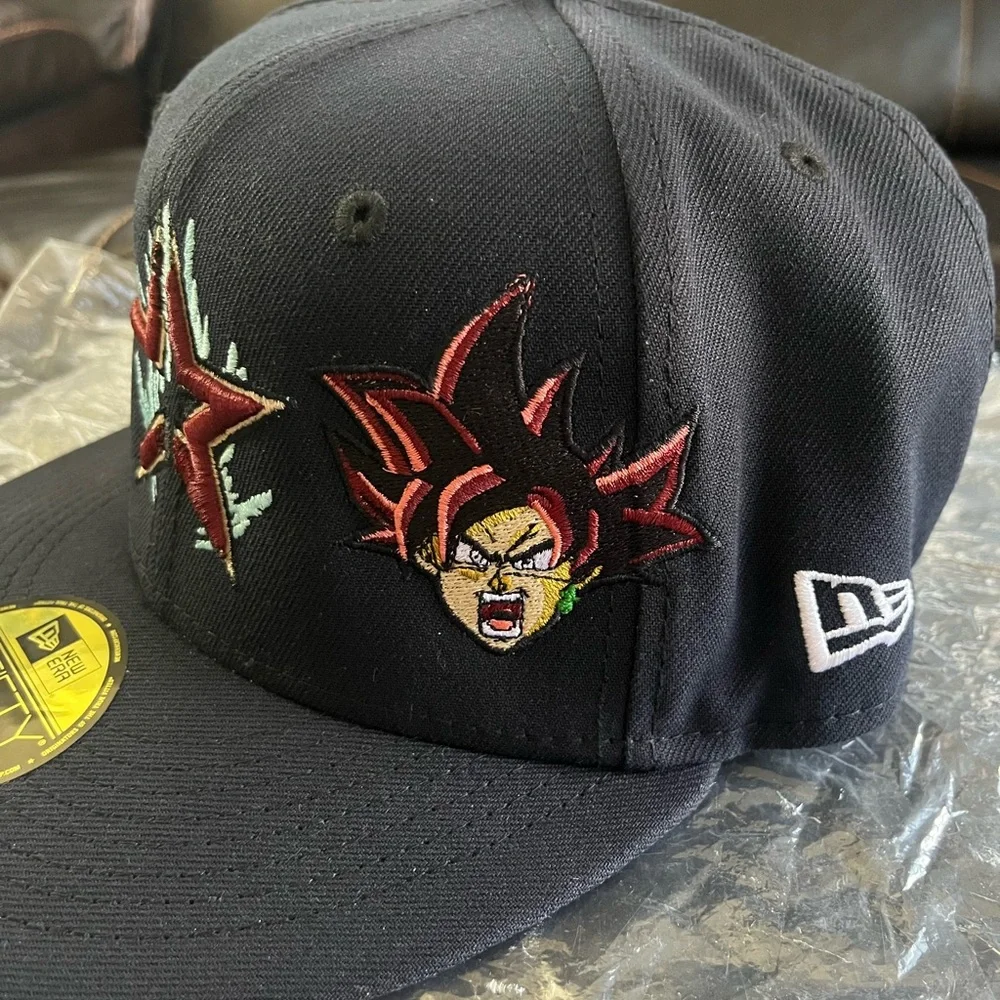 Custom Dragon Ball Z NEW ERA Cap with Embroidered Patches - Picture 3 of 6